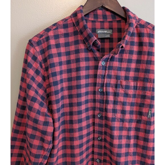 Eddie Bauer Size Large Red Plaid Shirt Flannel Button up Mens L Check Black LS - Picture 3 of 4